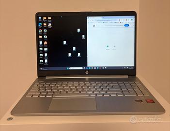 HP 15s-eq2054nl Ryzen 5 5500U - 15,6’’ - SSD 512gb