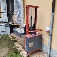 carrello elevatore 