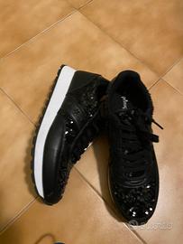 Sneakers donna nr 39.