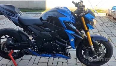 Moto Suzuki GSXS 2018