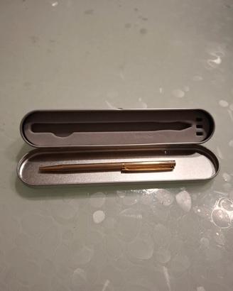 penna a sfera S.T.Dupont Classique placcata oro