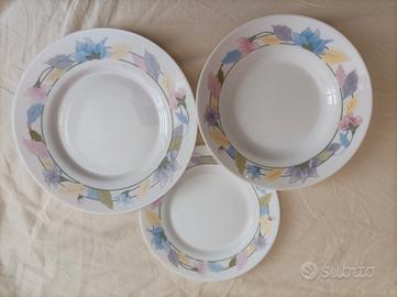 servizio di piatti Arcopal 