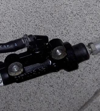 Pompa freno post. usato yamaha tdm 900 '06
