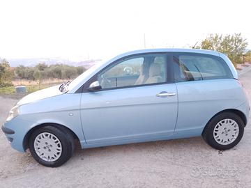 Lancia Ypsilon 1.2 Oro