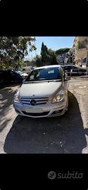 Mercedes Benz classe B 200