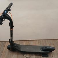 Monopattino Ninebot E2 PRO