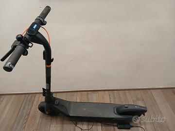 Monopattino Ninebot E2 PRO