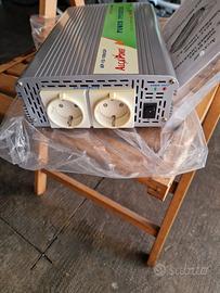 inverter ALCA POWER  da 2000W con due uscite,usato