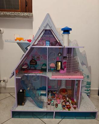 L.O.L. Surprise! Winter Disco Chalet
