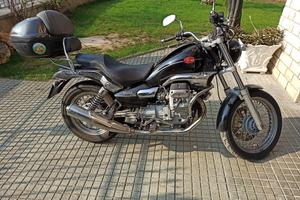 Moto Guzzi Nevada Classic