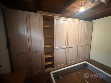 armadio in vero legno