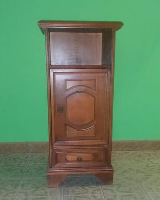 Mobiletto antico in legno con anta e cassetto 