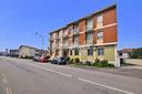 trilocale-con-box-e-cantina-