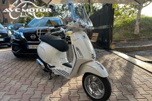 Vespa Primavera 150 01ù725 KM.1142 Accessoriata