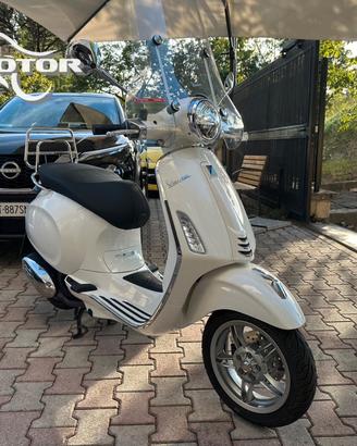 Vespa Primavera 150 01ù725 KM.1142 Accessoriata