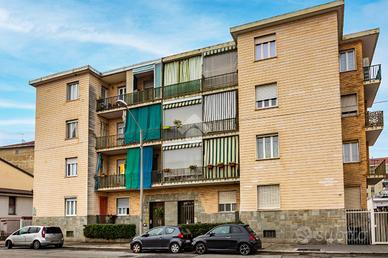 2 LOCALI A TORINO
