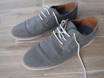 Scarpe basse grigio casual con lacci