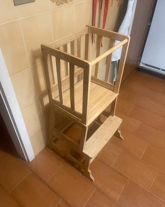 Torre montessoriana bambini