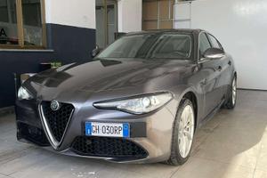 Alfa Romeo Giulia 2.2 t Q4 190cv awd auto tetto p