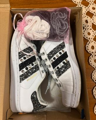Adidas Superstar