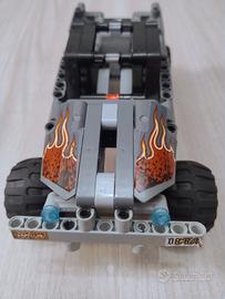 Lego Technic bolide fuoristrada 