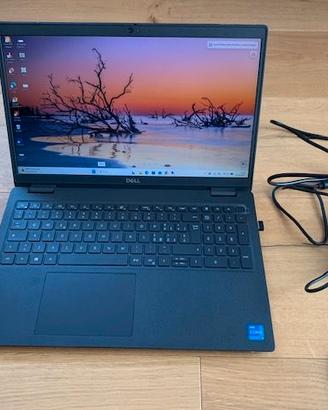 DELL Latitude 3520