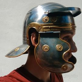 ELMO  LEGIONARIO  ROMANO  ACCIAIO