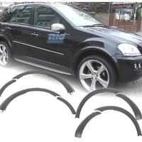 PARAFANGHI MERCEDES CLASSE ML W164 05-11 LOOK AMG 