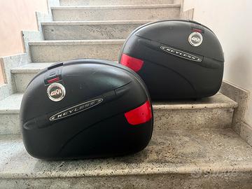 Coppia Givi E41 - Borse laterali moto