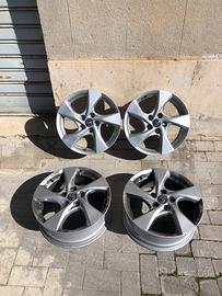 Cerchi in lega originali Toyota CHR 2018