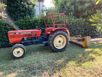 Trattore agricolo