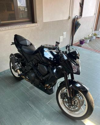 Kawasaki Z750