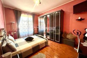 TRILOCALE DOPPIA ESPOSIZIONE