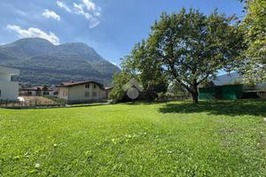 TER. RESIDENZIALE A SPINONE AL LAGO