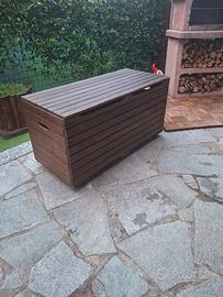 baule in legno da esterno 