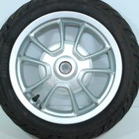 Cerchio ruota posteriore piaggio vespa 125 2021
