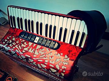 Fisarmonica Mengascini 4/5 -120 bassi - 9 voci al 
