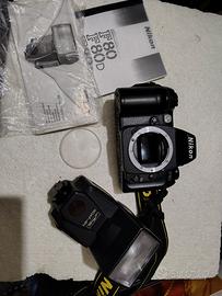 Nikon F80 + Flash Metz 40 AF-4