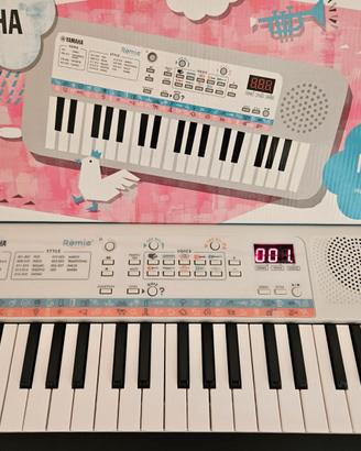 Tastiera digitale  YAMAHA PSS-E30 Remie
