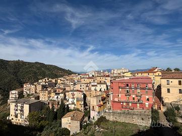 5 LOCALI A CORIGLIANO-ROSSANO