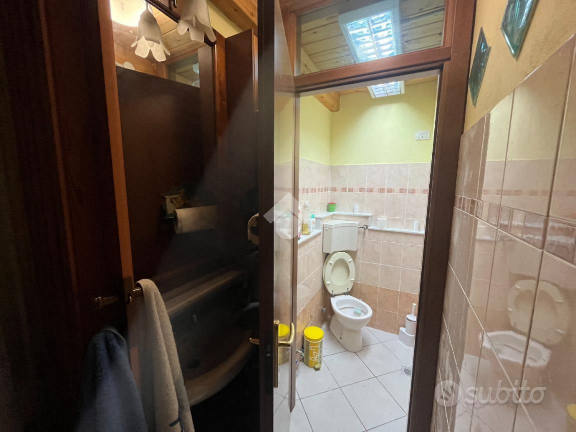 NEGOZIO A LA SPEZIA - Vista 5
