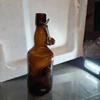 Bottiglia tedesca vintage in vetro marrone