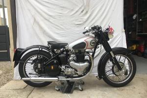 Moto BSA STAR TWIN
