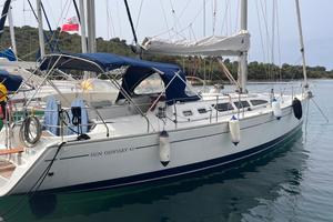 Sun Odyssey 43 Anno di costruzione: 2003