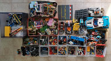 Enorme lotto di Costruzioni Lego da 32 Kg