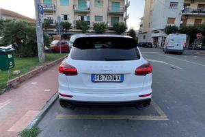 PORSCHE Cayenne 2ªs.'10-'18 - 2015