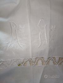 Lenzuola defere della nonna ricami