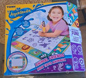 Tomy acquadoodle tappeto gioco acqua penna magica 