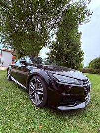 Audi tt TDI s line