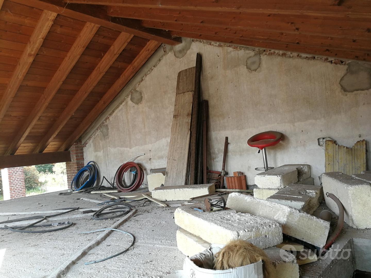 Cascinale con terreno e rustici - Vista 5